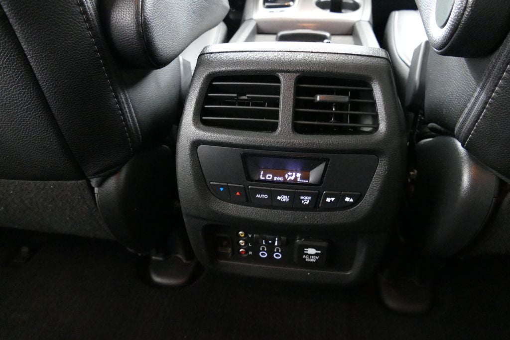 2016 Honda Pilot EX-L w/Rear Entertainment System