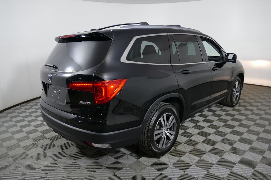 2016 Honda Pilot EX-L w/Rear Entertainment System
