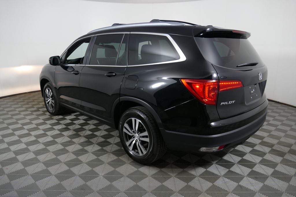 2016 Honda Pilot EX-L w/Rear Entertainment System