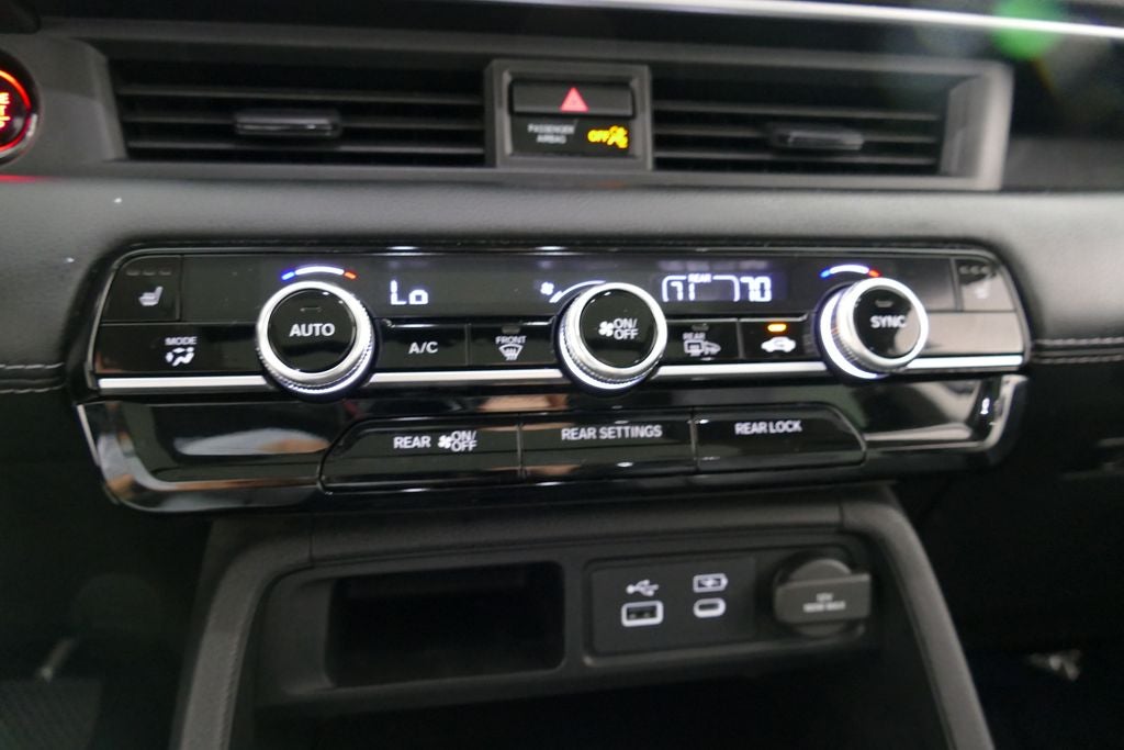2025 Honda Pilot Base