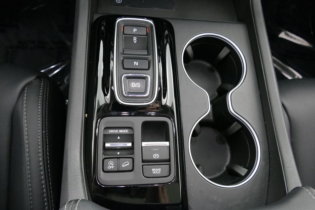 2025 Honda Pilot Base