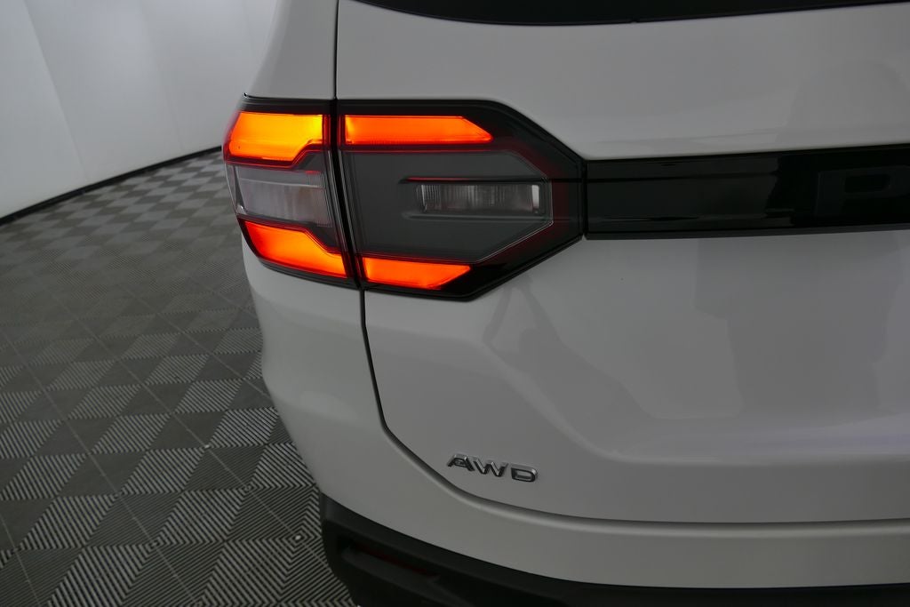 2025 Honda Pilot Base