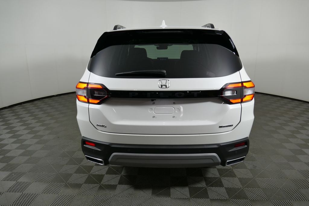 2025 Honda Pilot Base
