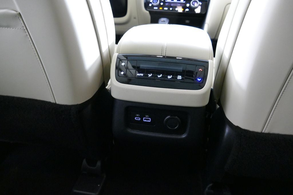 2024 INFINITI QX60 LUXE