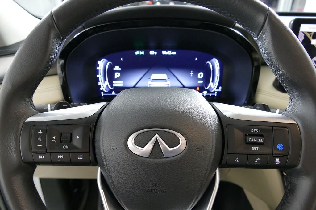 2024 INFINITI QX60 LUXE