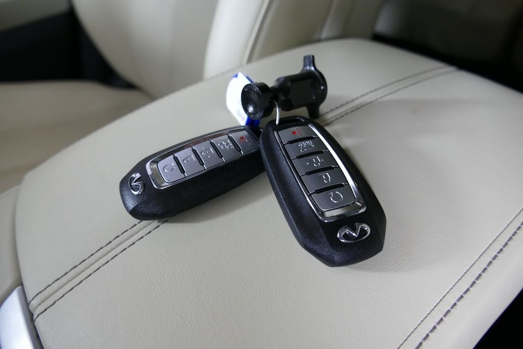 2024 INFINITI QX60 LUXE