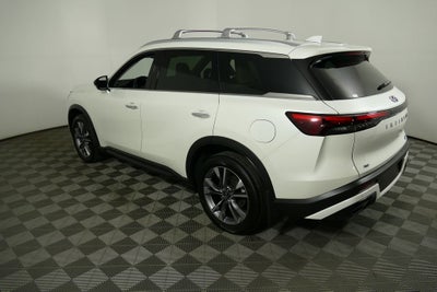 2024 INFINITI QX60 LUXE