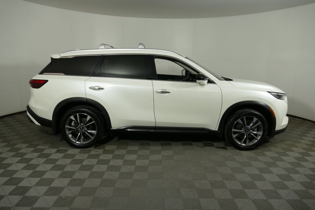 2024 INFINITI QX60 LUXE