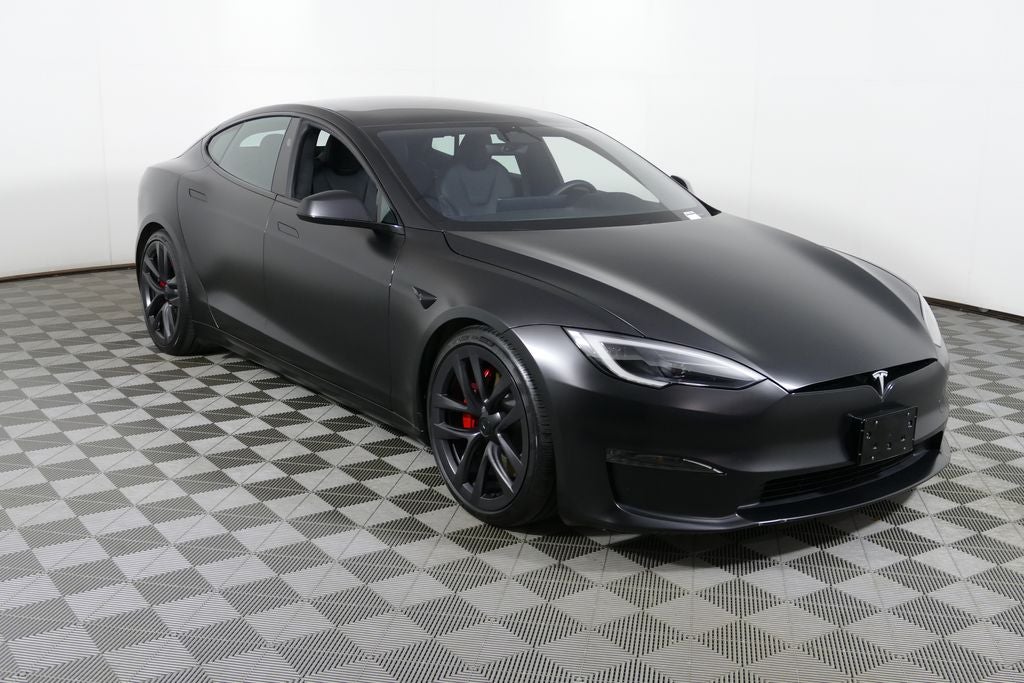 2023 Tesla Model S Plaid