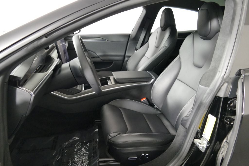 2023 Tesla Model S Plaid