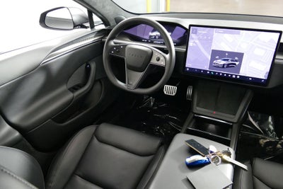 2023 Tesla Model S Plaid