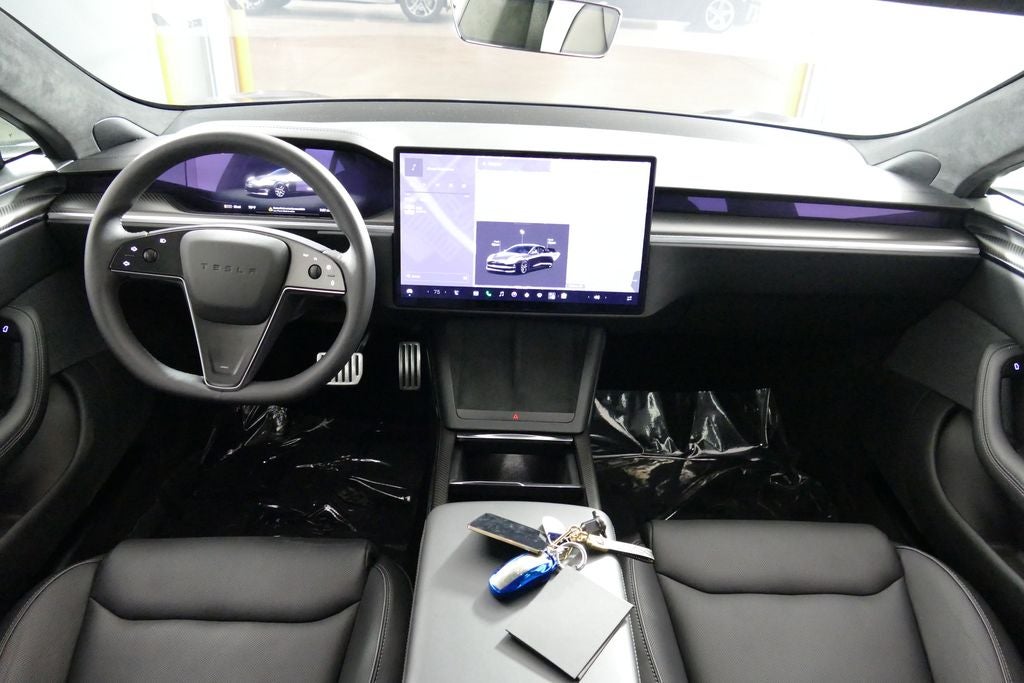 2023 Tesla Model S Plaid