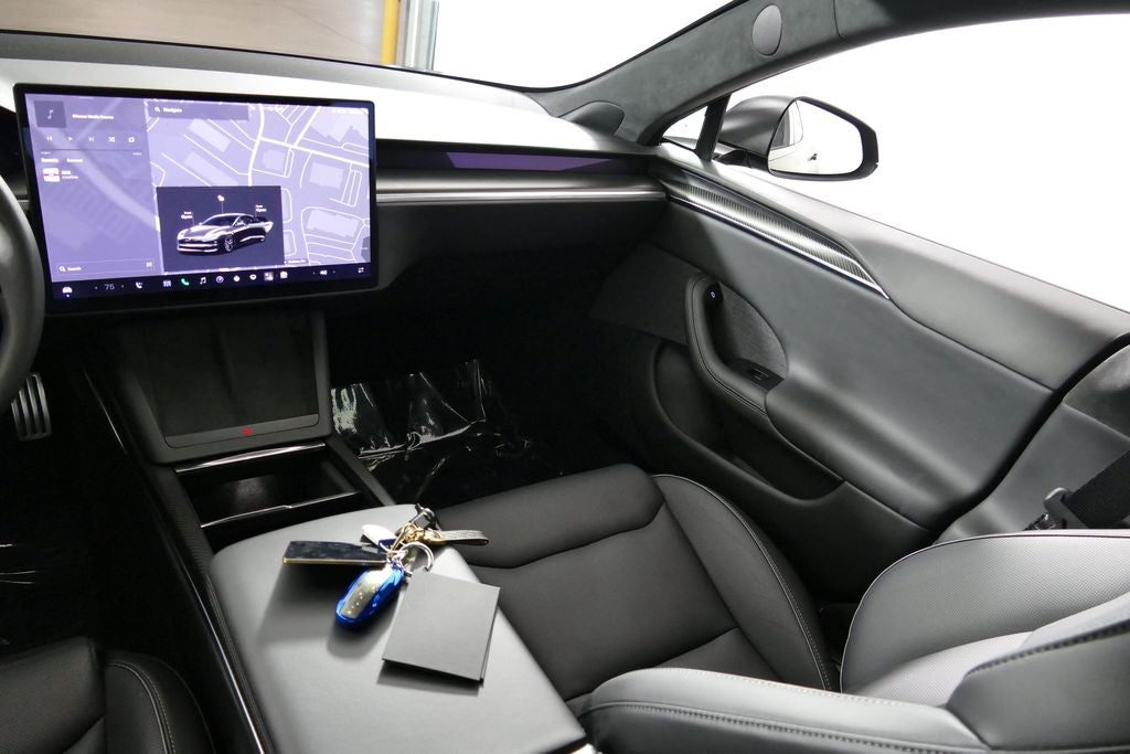 2023 Tesla Model S Plaid
