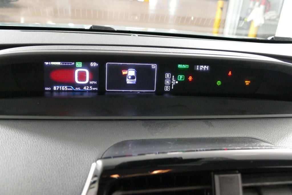 2016 Toyota Prius Three Touring