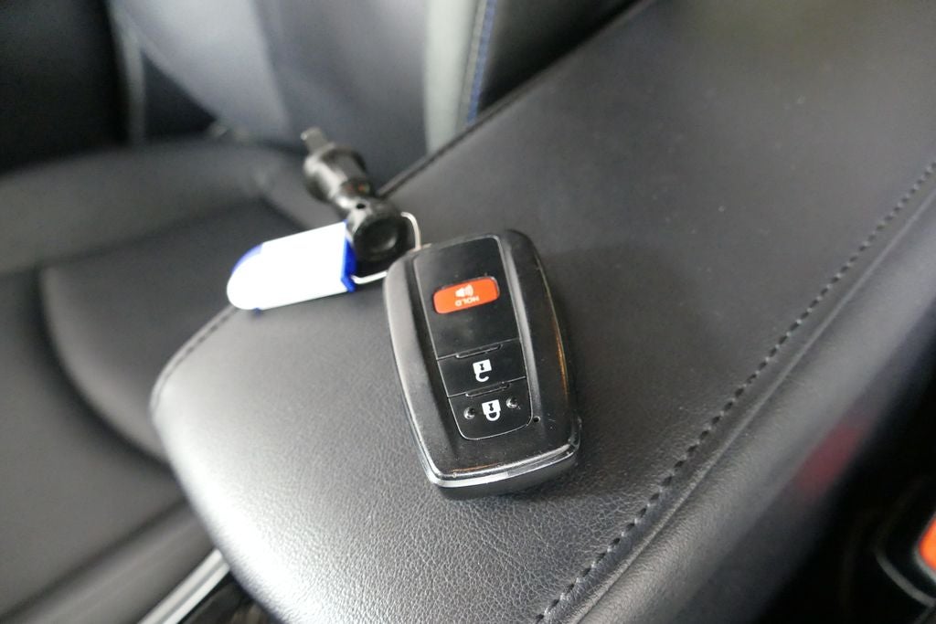 2016 Toyota Prius Three Touring