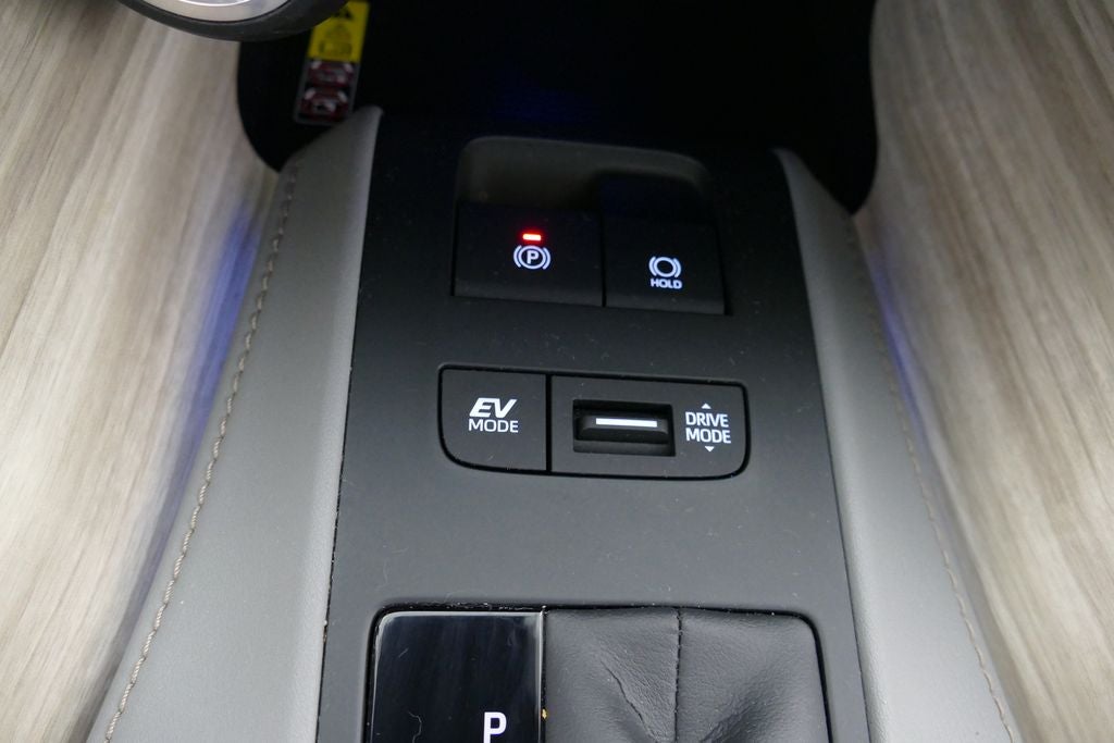 2023 Toyota Venza XLE
