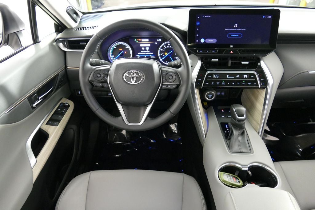 2023 Toyota Venza XLE