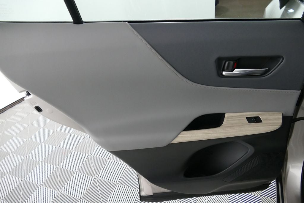 2023 Toyota Venza XLE