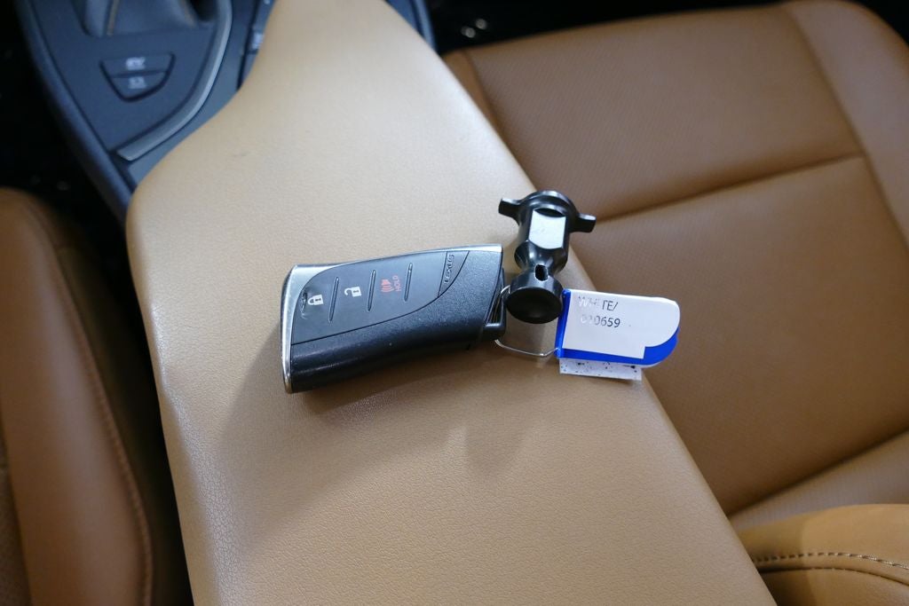 2019 Lexus UX 250h Base
