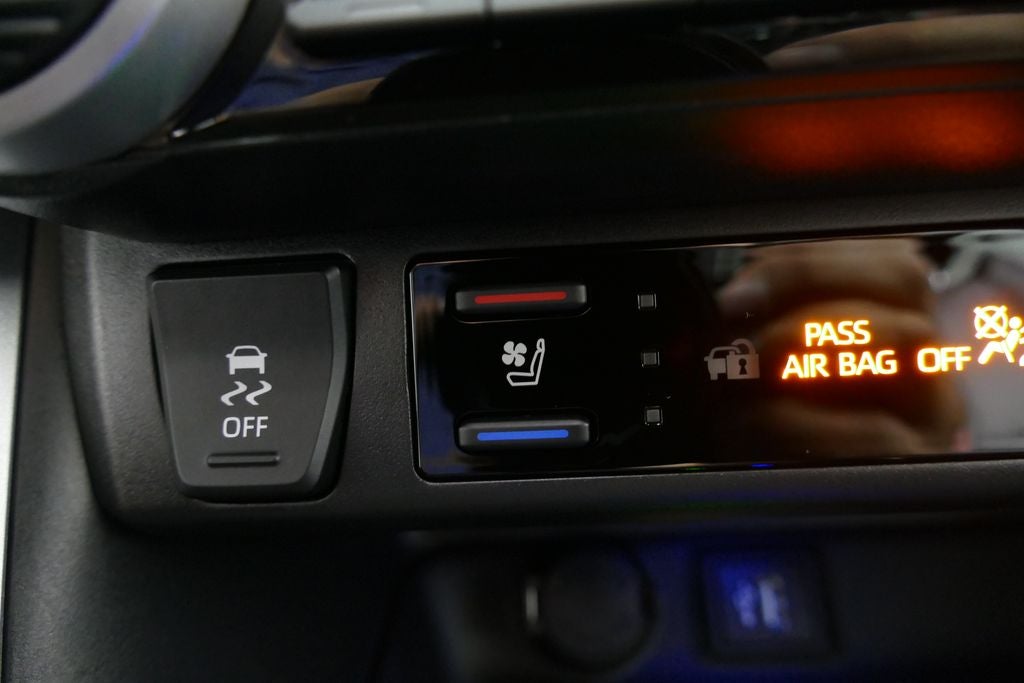 2024 Toyota RAV4 Prime XSE