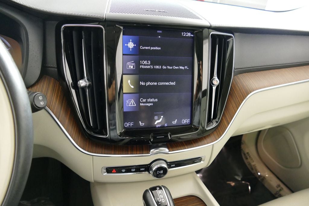 2019 Volvo XC60 T5 Inscription