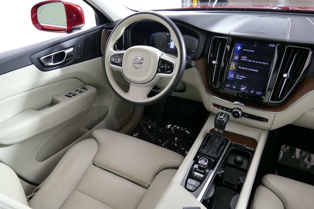 2019 Volvo XC60 T5 Inscription