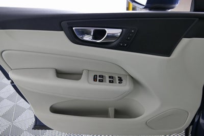 2019 Volvo XC60 T6 Momentum