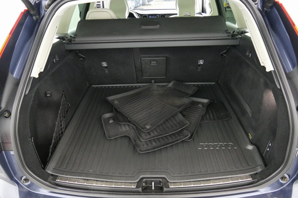 2019 Volvo XC60 T6 Momentum