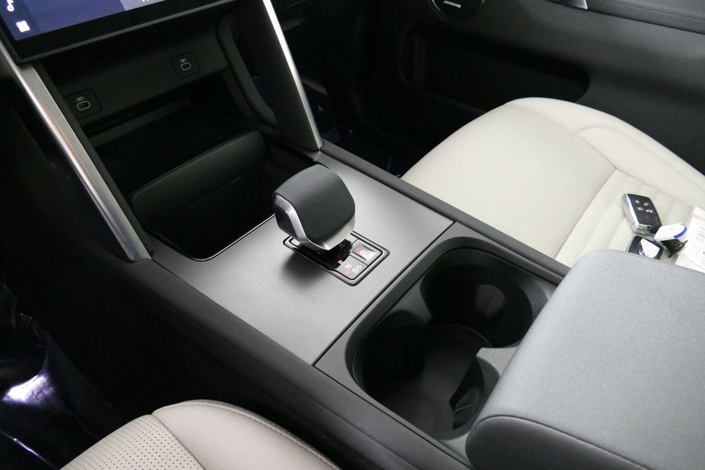 2024 Land Rover Discovery Sport S