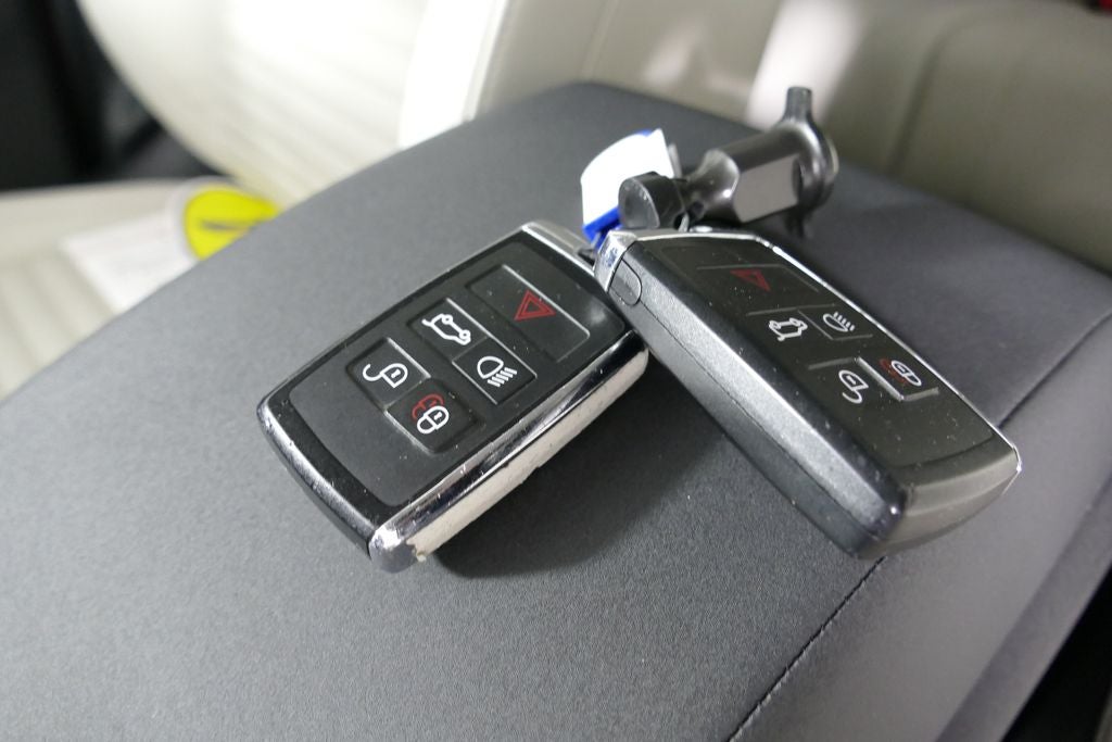 2024 Land Rover Discovery Sport S