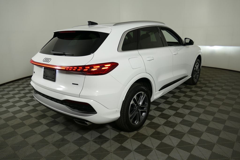 2025 Audi Q5 2.0T Premium quattro