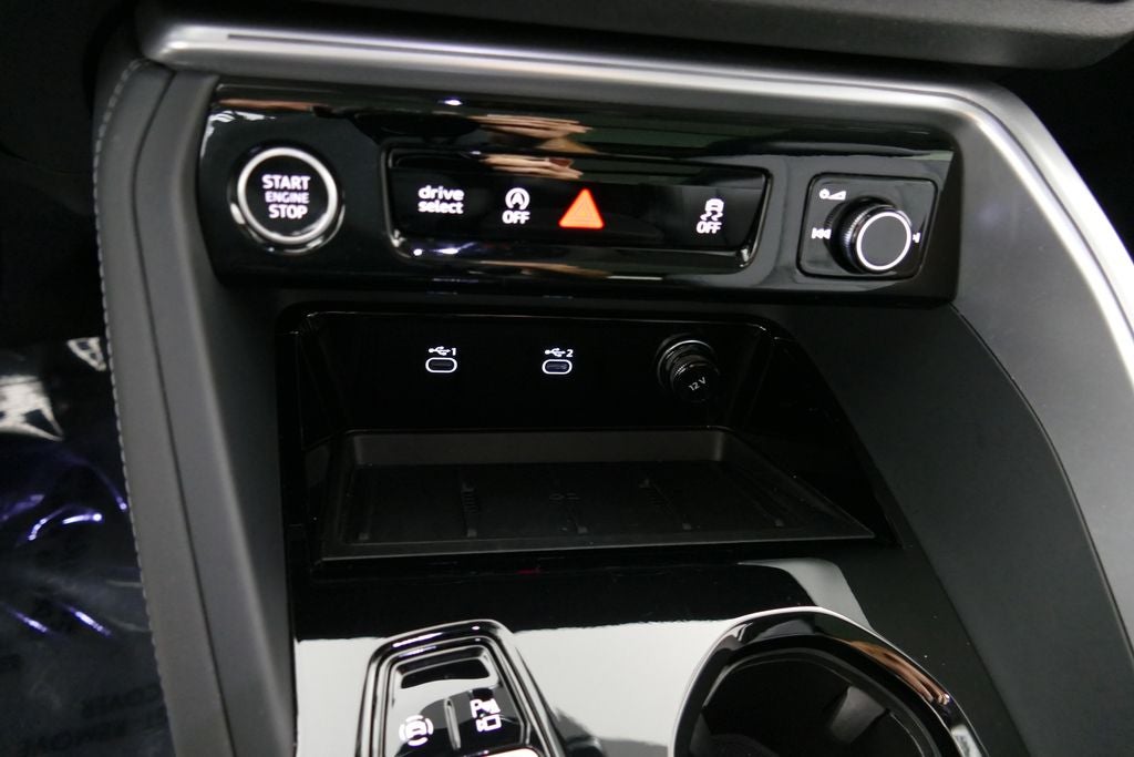 2025 Audi Q5 2.0T Premium quattro