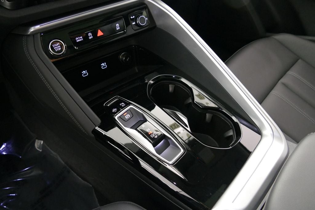 2025 Audi Q5 2.0T Premium quattro