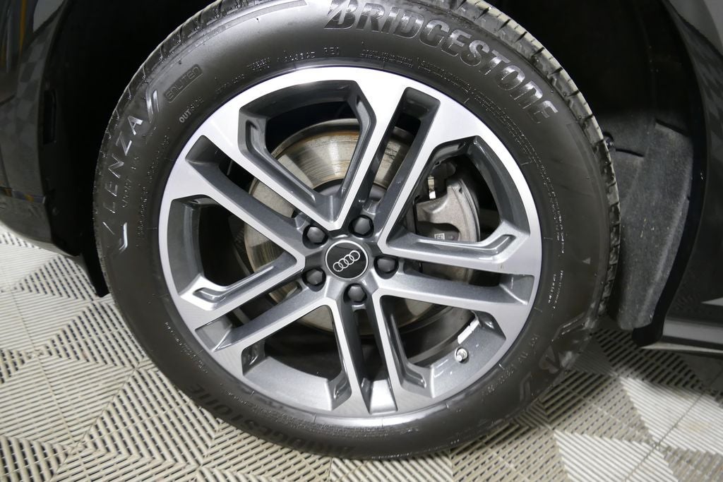 2025 Audi Q5 quattro
