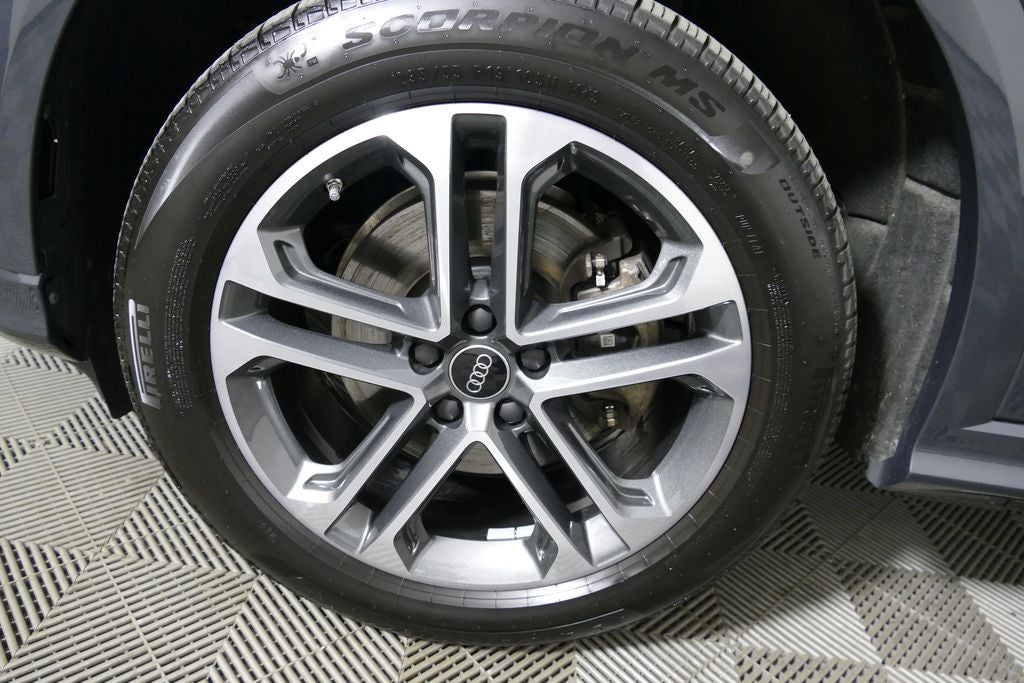 2025 Audi Q5 2.0T Premium quattro