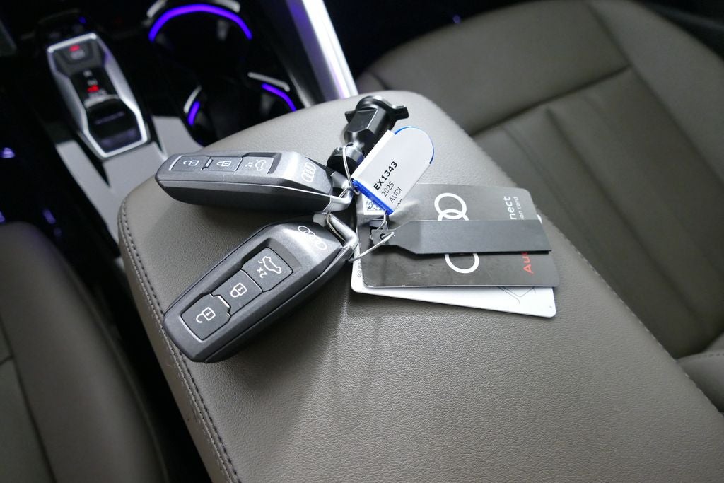 2025 Audi Q5 2.0T Premium quattro