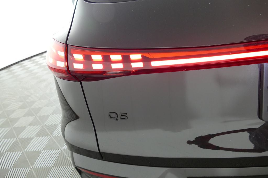 2025 Audi Q5 2.0T Premium quattro