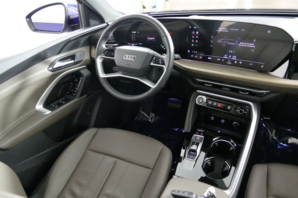 2025 Audi Q5 2.0T Premium quattro