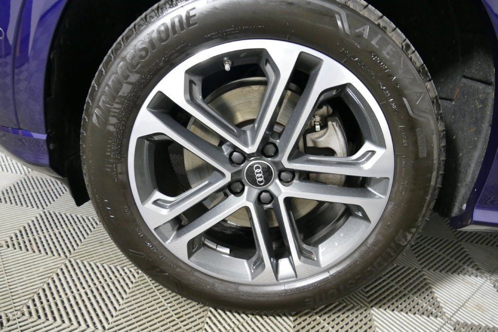 2025 Audi Q5 2.0T Premium quattro