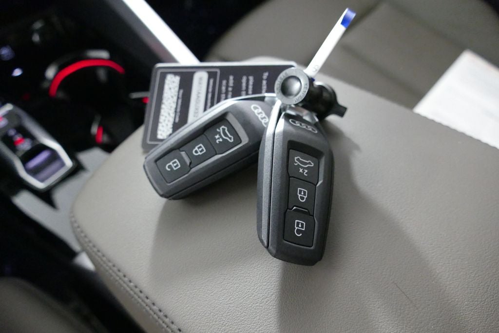 2025 Audi Q5 2.0T Premium quattro