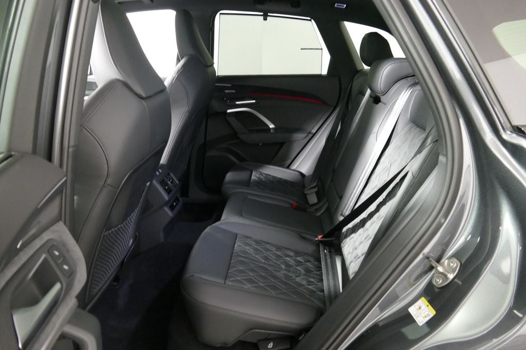 2026 Audi SQ5 Premium Plus quattro