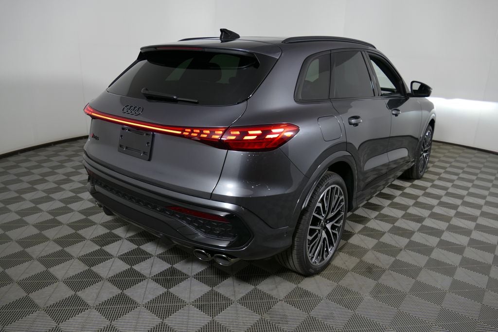 2026 Audi SQ5 Premium Plus quattro