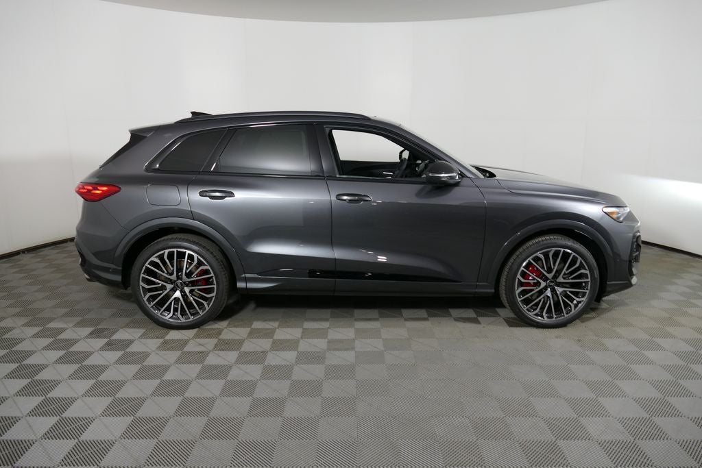 2026 Audi SQ5 Premium Plus quattro