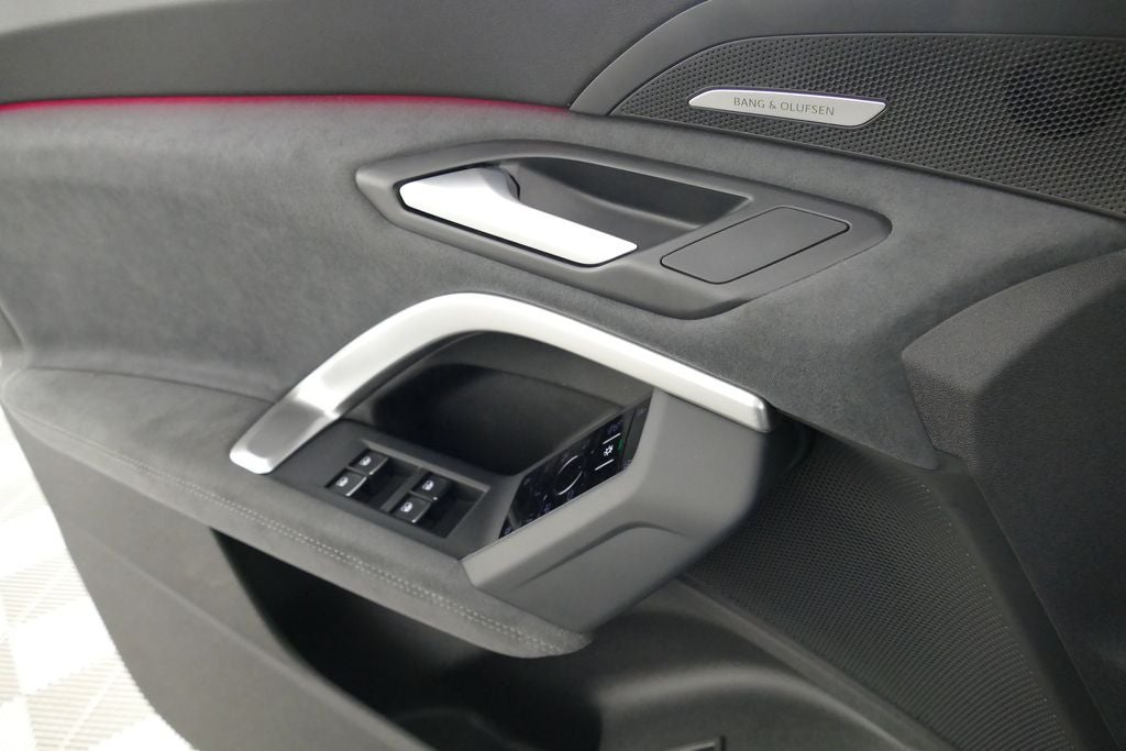 2026 Audi SQ5 Premium Plus quattro