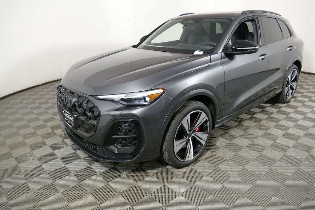 2026 Audi SQ5 Premium Plus quattro