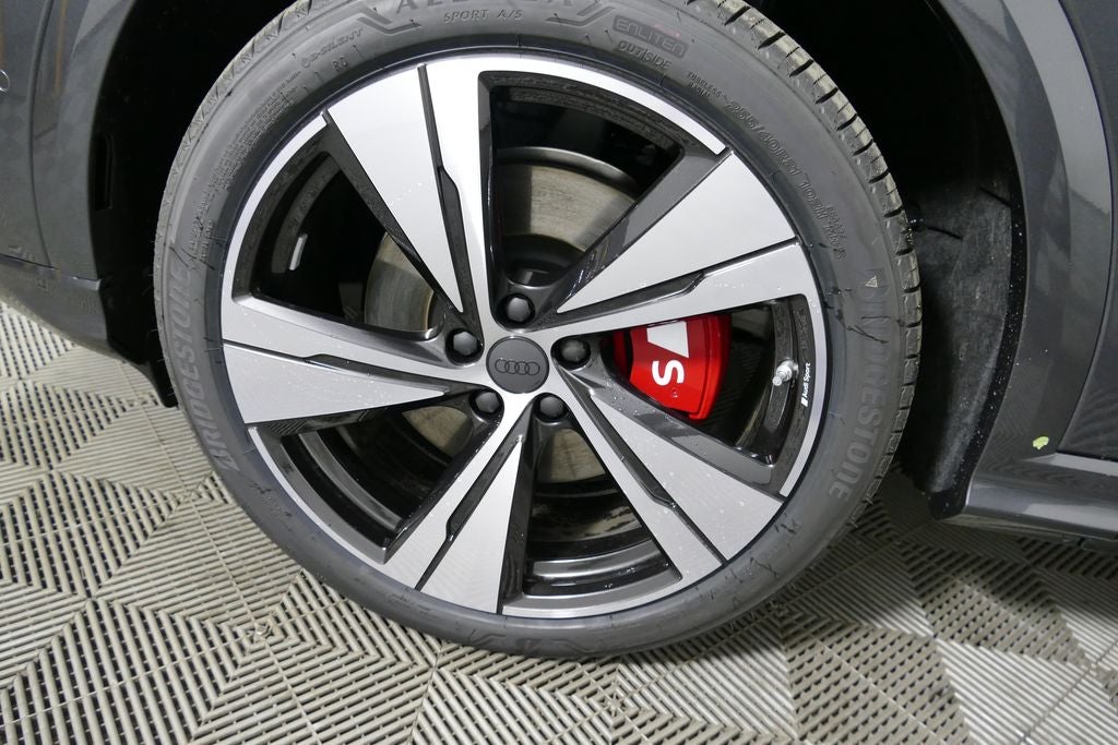 2026 Audi SQ5 Premium Plus quattro