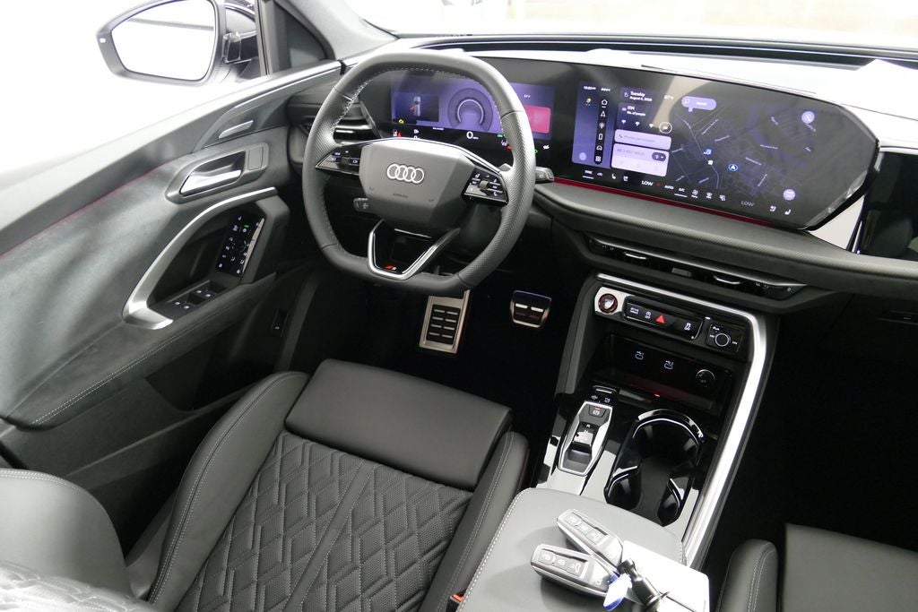 2026 Audi SQ5 Premium Plus quattro