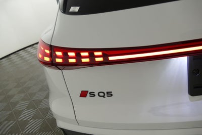 2026 Audi SQ5 Premium Plus quattro