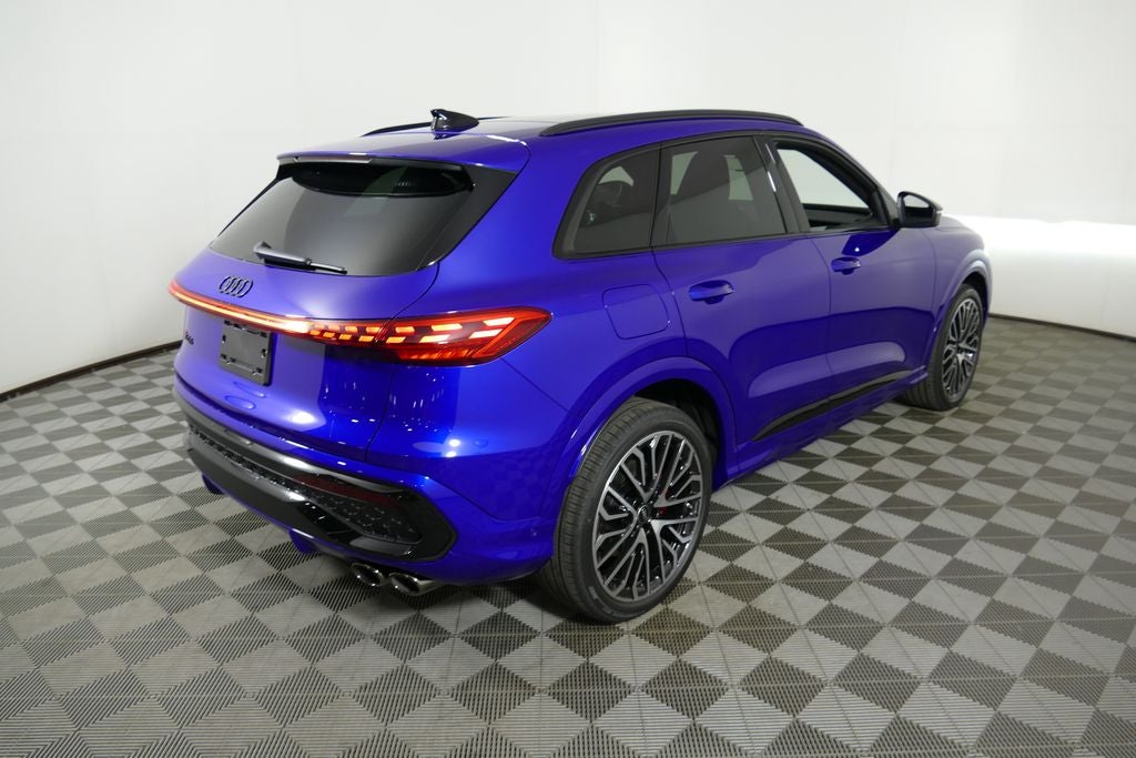 2026 Audi SQ5 Premium Plus quattro