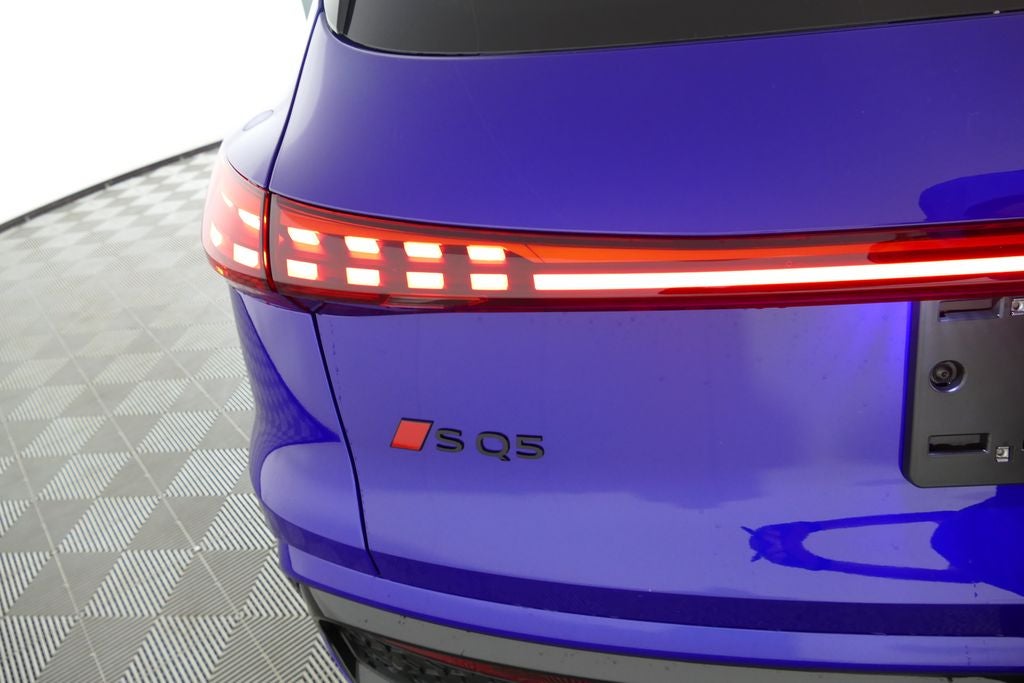 2026 Audi SQ5 Premium Plus quattro
